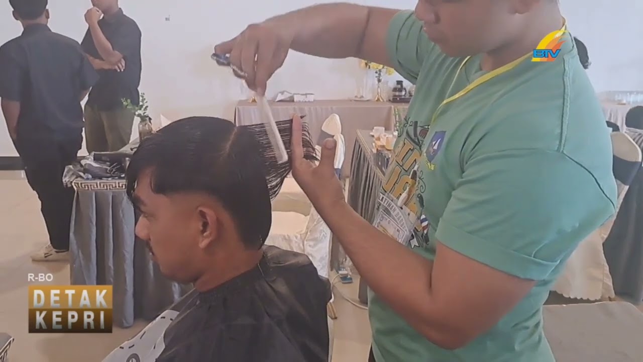 PEMKAB BINTAN BEKALI 16 PEMUDA JADI WIRAUSAHA BARBER