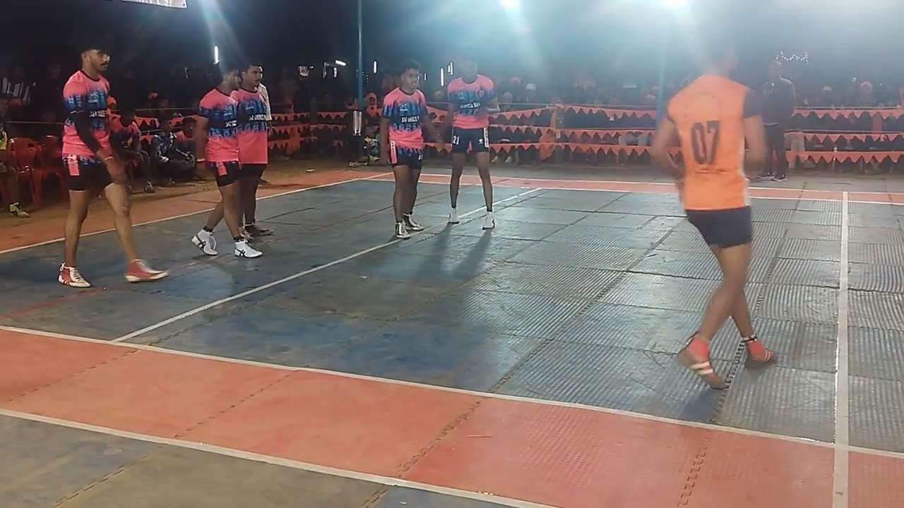 ಮೇಗಾನೇ 🆚 ಹಿಡಬುಡ್ಕಿ
