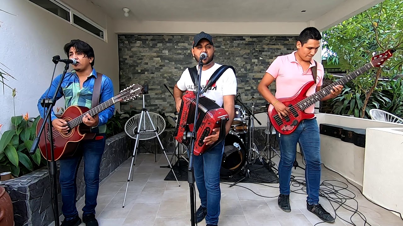 Albert Duarte y sus guerreros - El Mas poderoso (en vivo)