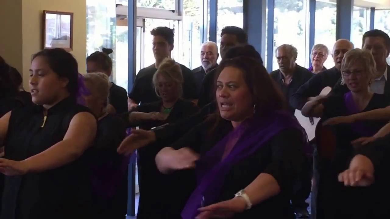 E Te Hokowhitu
