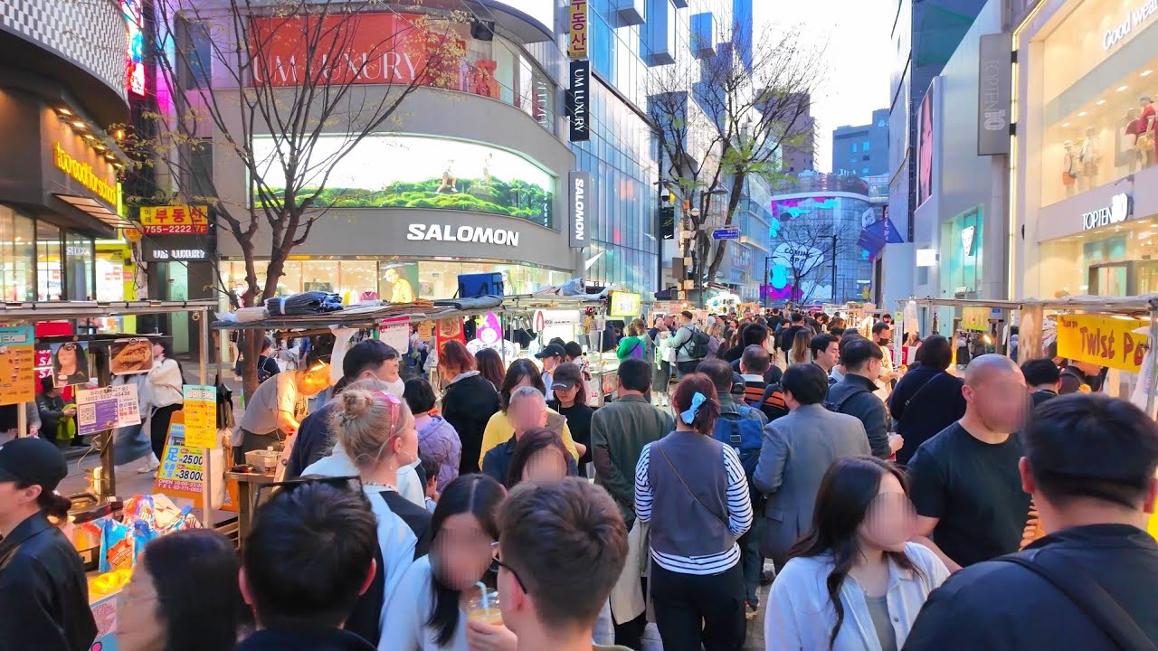 Seoul KOREA - Myeongdong Shopping Street 2025 [Travel Vlog]