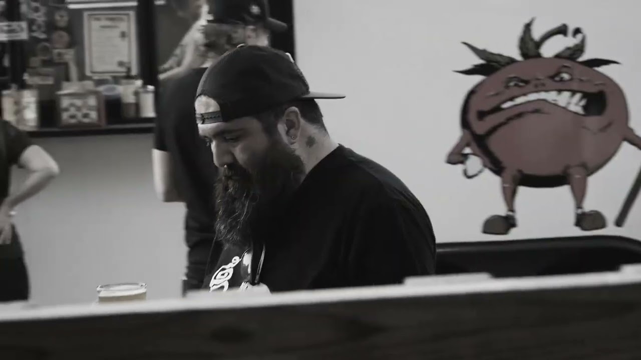 Chris Koliba - Back in Time (Official Music Video)