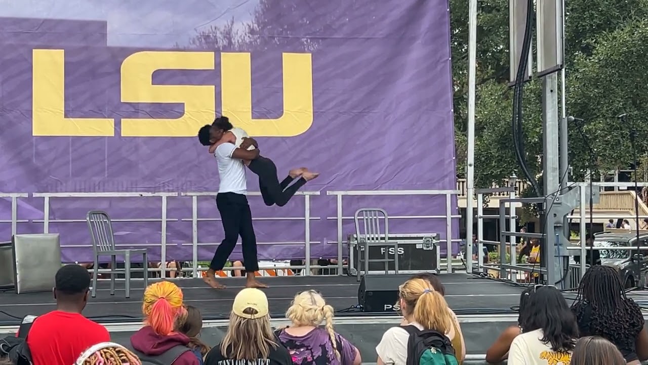 Ira & Leah Physical Theatre Duet, 