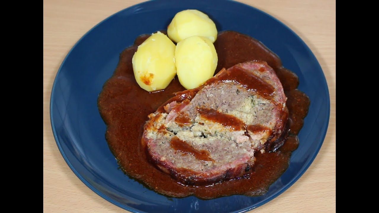 Weihnachtliche Bacon Bomb mit Rotweinsauce