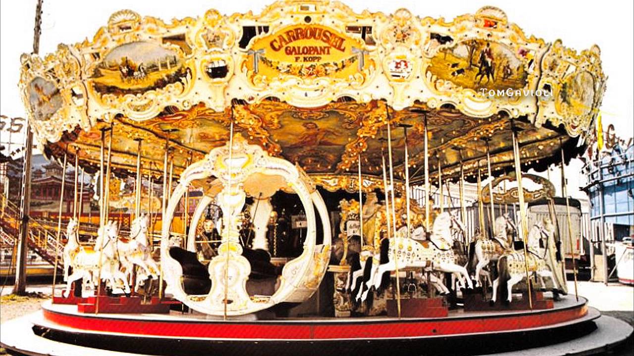 The Becquart Hooghuys 70 Key Fairground Organ