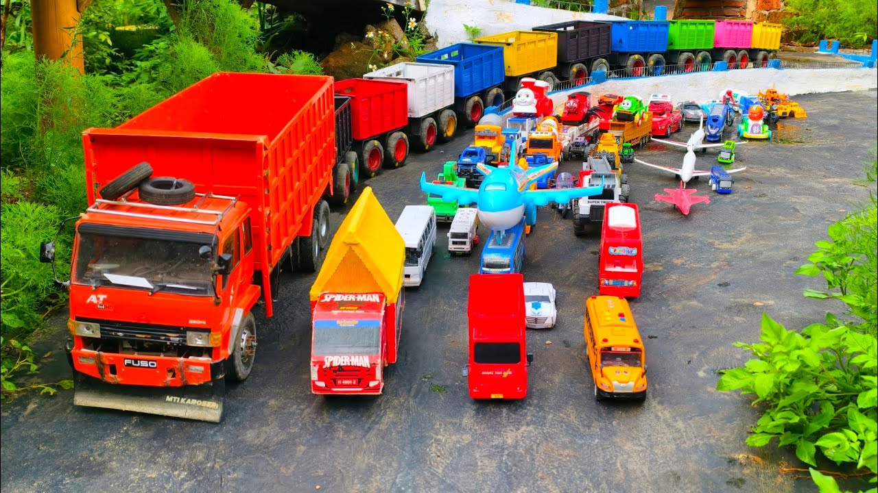 WADIDAU !!! Mobil Truk Tronton Panjang Bongkar Mobil Mobilan Truk Molen, Forklift,  Pesawat, Ambulan