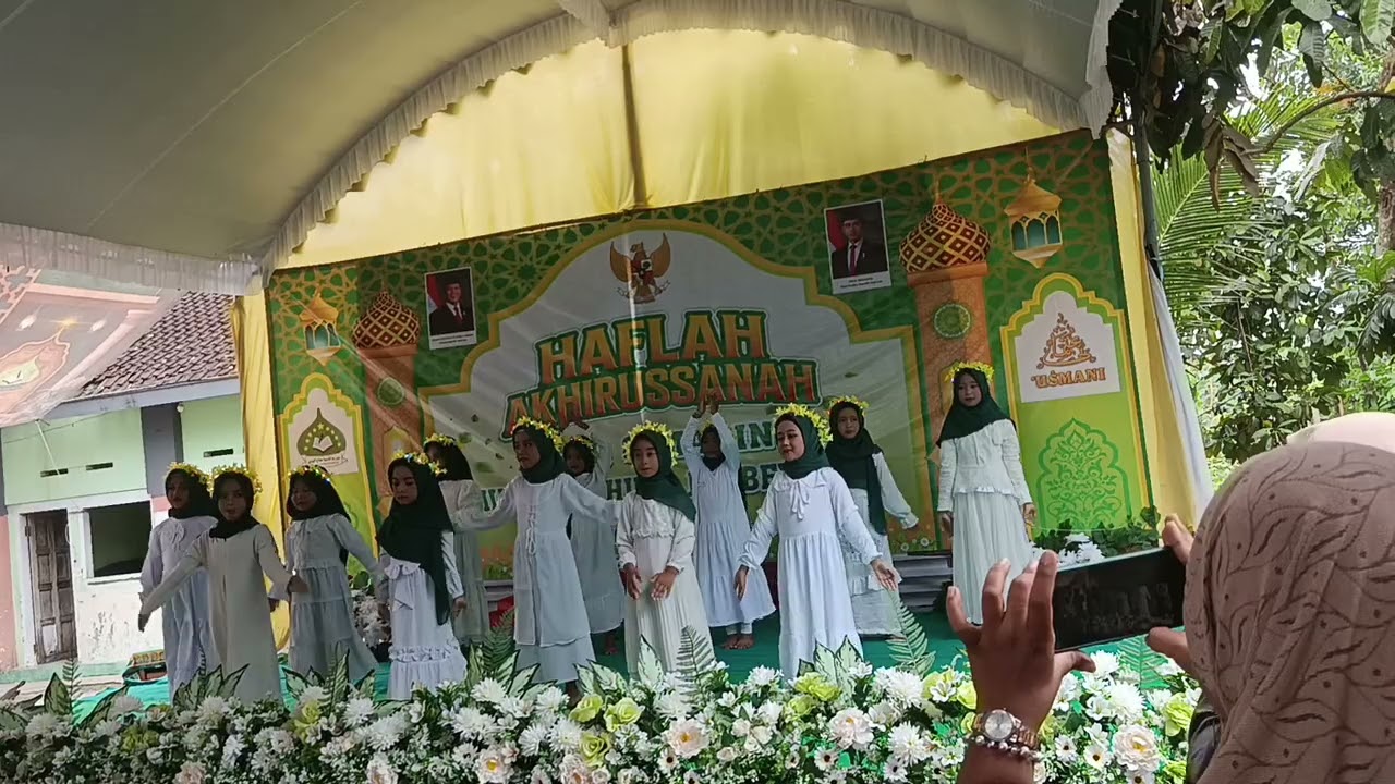 Penampilan kelas jilid 2||HAFLAH AKHIRUSSANAH TPQ DAN MADIN MIFTAHUL HUDA JAMBEWANGI