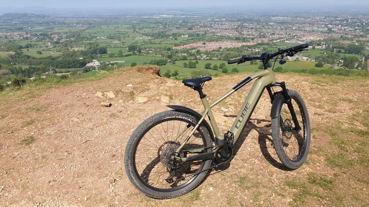 HarryH-E-MTB Cotswold Way Ride
