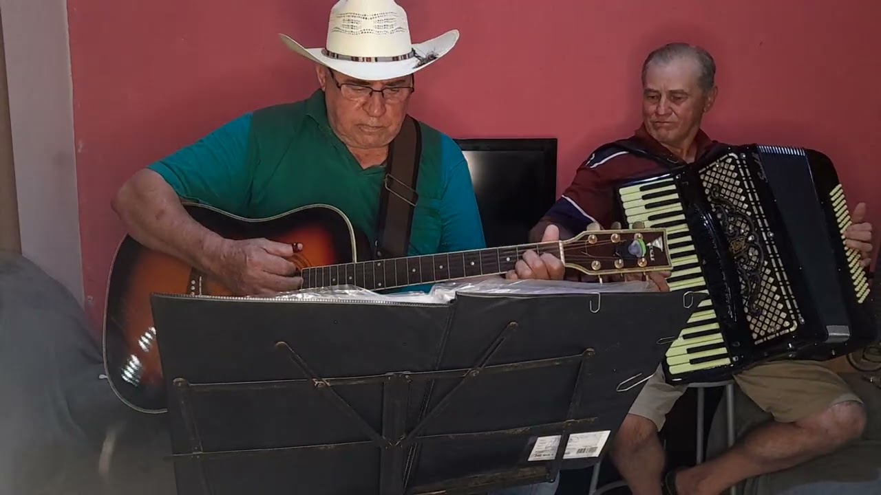 POLIZELLI O BOIADEIRO CANTANDO CAMA FRIA 