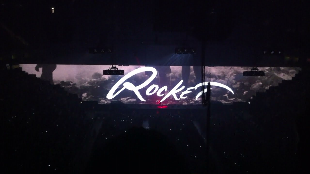 nobody home, vera and bring the boys back home. the wall live manchester roger waters [pink floyd],
