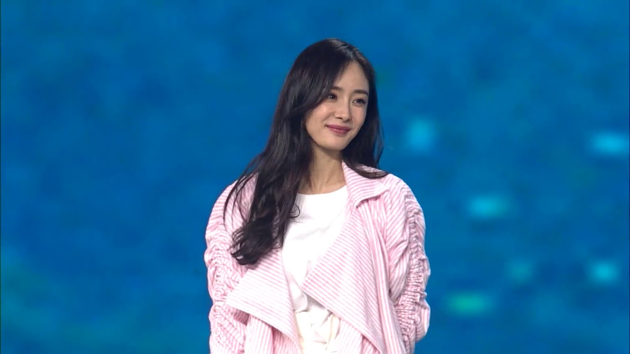 【杨幂YANG MI】2019腾讯视频V视界大会 官宣杨幂将出演电视剧《九州·斛珠夫人》