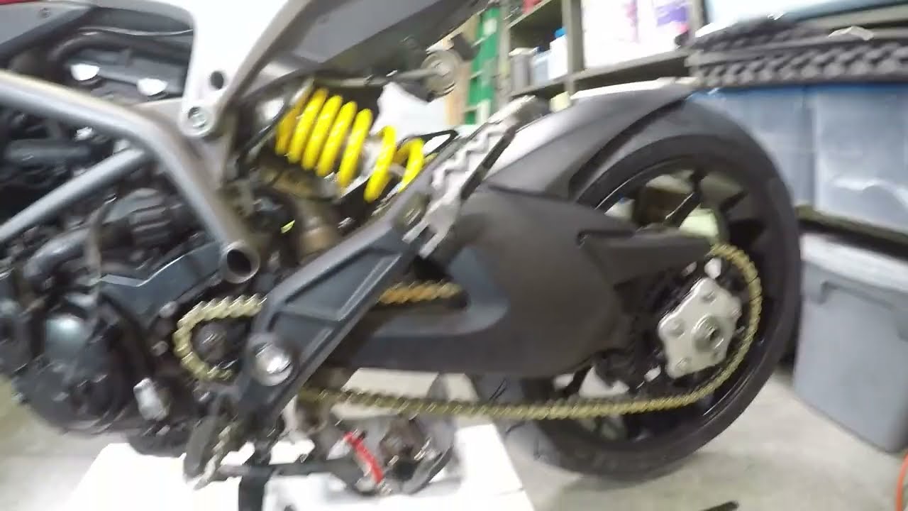 Ducati Hyperstrada / Hypermotard 821 - New Chain and Quick-Change Sprockets Install Part 6 of 6