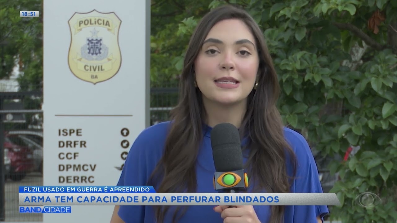 Fuzil utilizado em guerra é apreendido em Salvador - Band Cidade