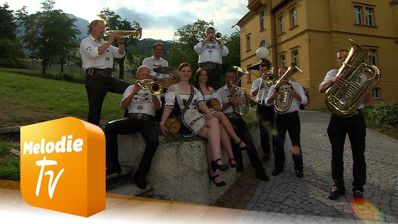 Alpenbrass Tirol - Schöne Pragerin (Offizielles Musikvideo)