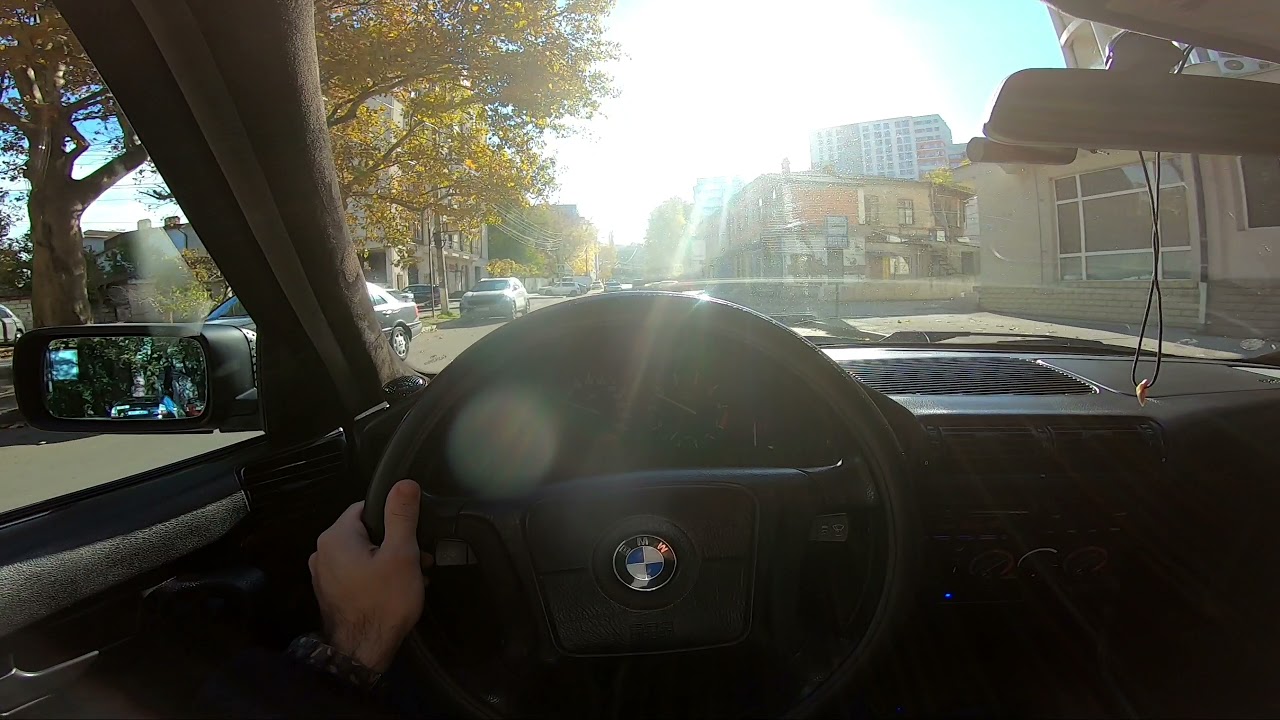 BMW E34 518i Touring. POV Drive