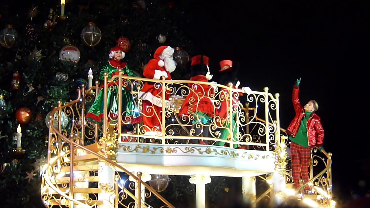Mickey et la magie des lumières de Noël - Disneyland Paris - 16 novembre 2019