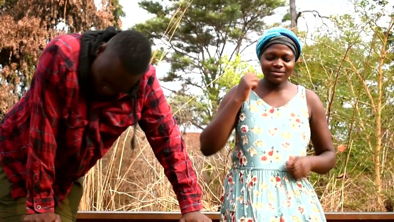    Ebenezer Muronziwa - Mabhanan'ana (official video)