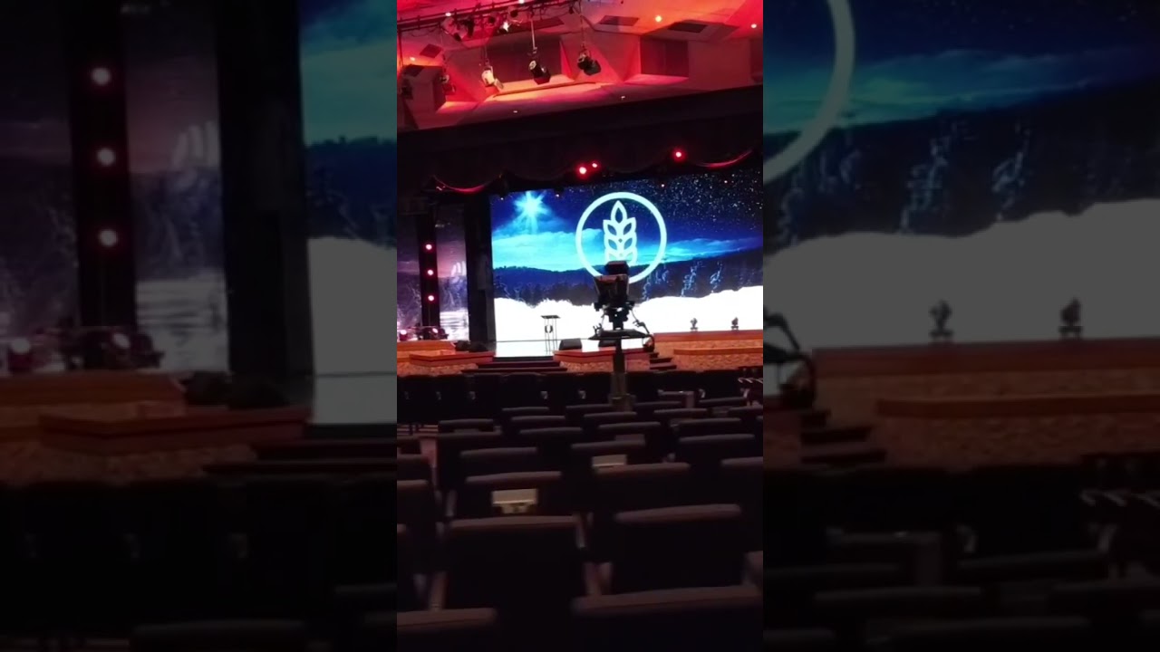 Cruising the drone through the tab @WHClife #production #drone