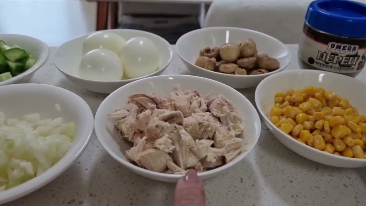 САЛАТ ИЗ ОБЪЕДКОВ ОКАЗАЛСЯ ВКУСНЫМ