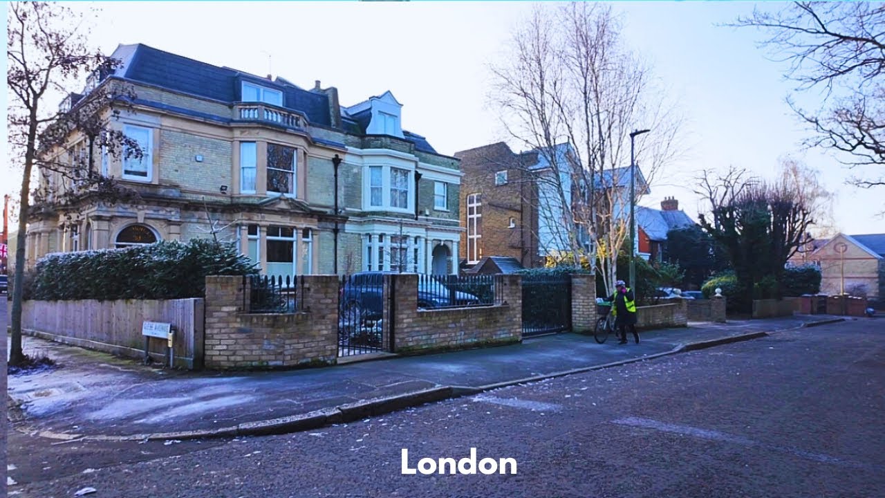 Winter Residential Walk Woodford Green | Cold And 🧊 Roads | 2025 | 4K