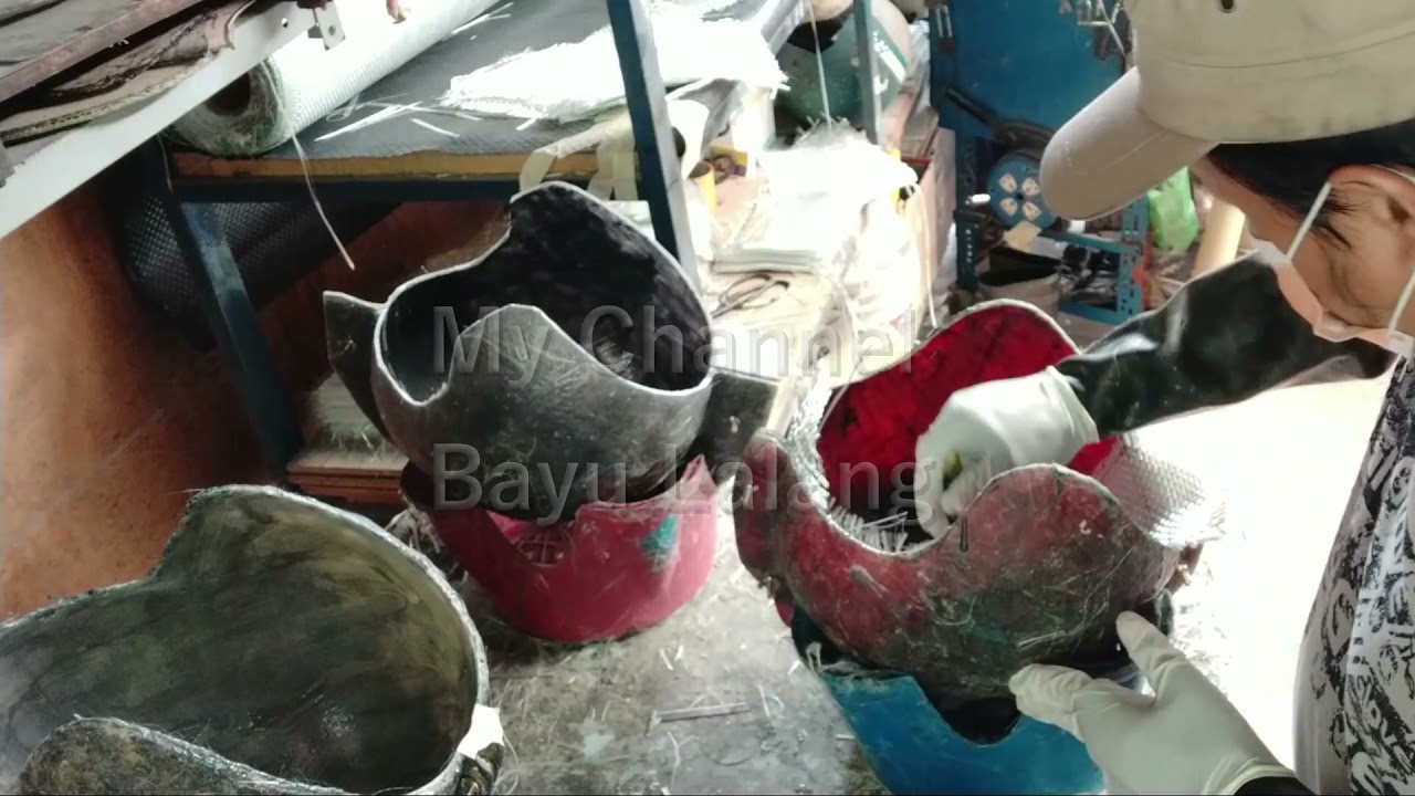 Tidak Percaya HELMET BUATAN TANGAN