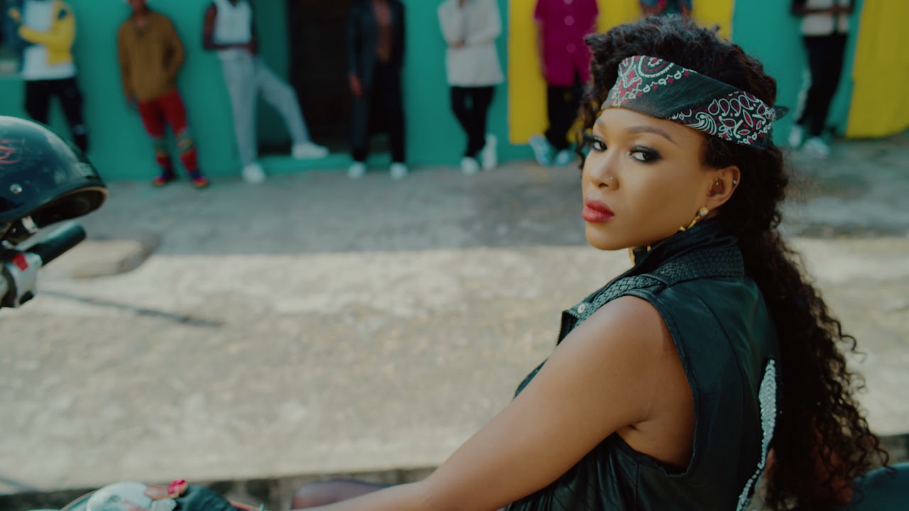 Veeiye - Show (Official Video)
