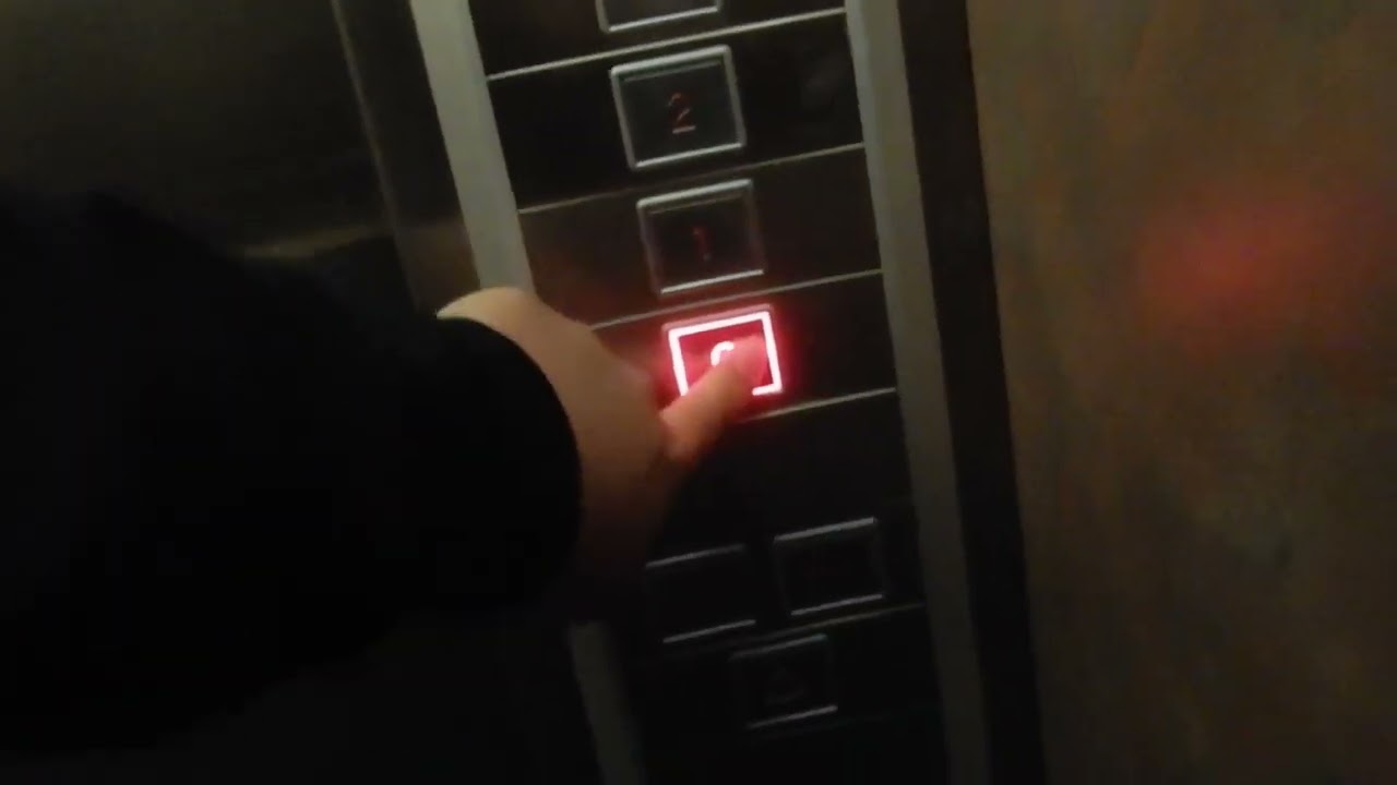 Unexpected expectation: Schindler 100 P MRL Traction elevator at Gibson Sheets Centre, Lwr Hutt, NZ