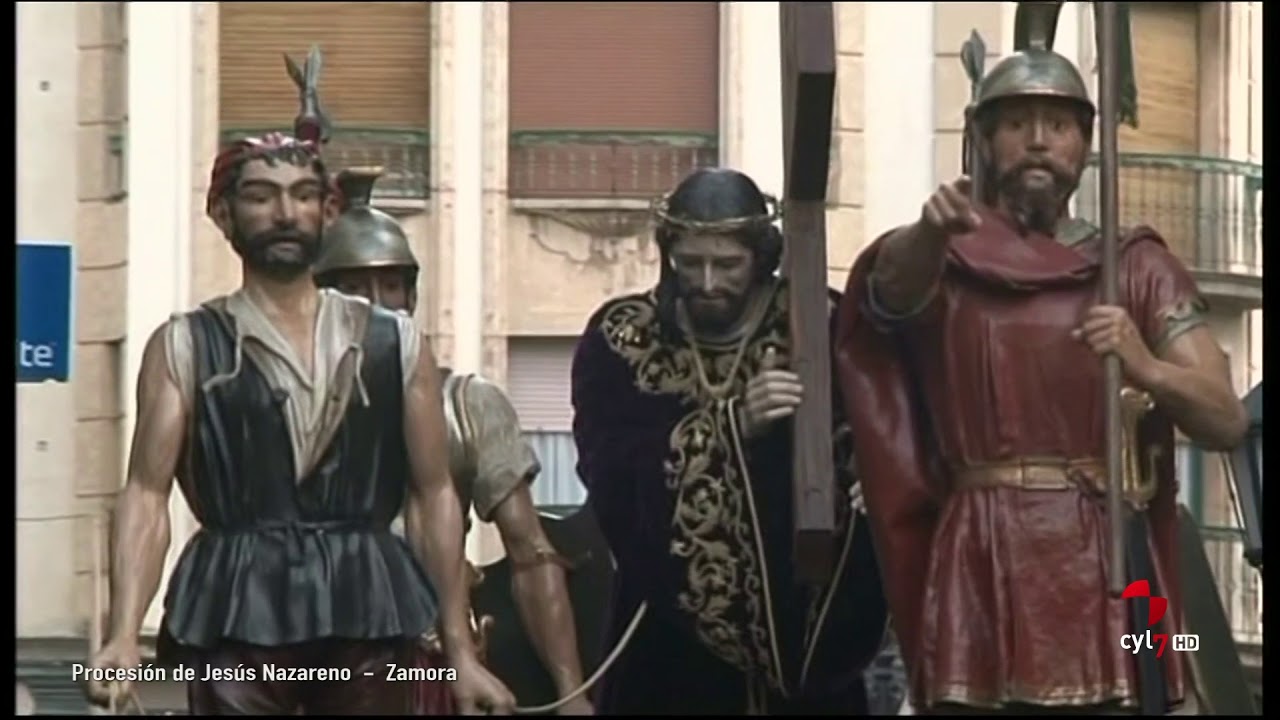 Viernes Santo. Procesión del Jesús Nazareno y Procesión de las Capas Pardas de Zamora