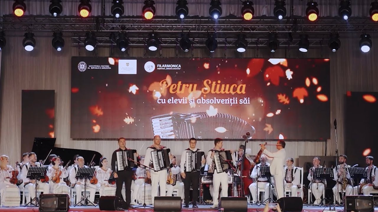 Suitǎ - absolvenții AMTAP