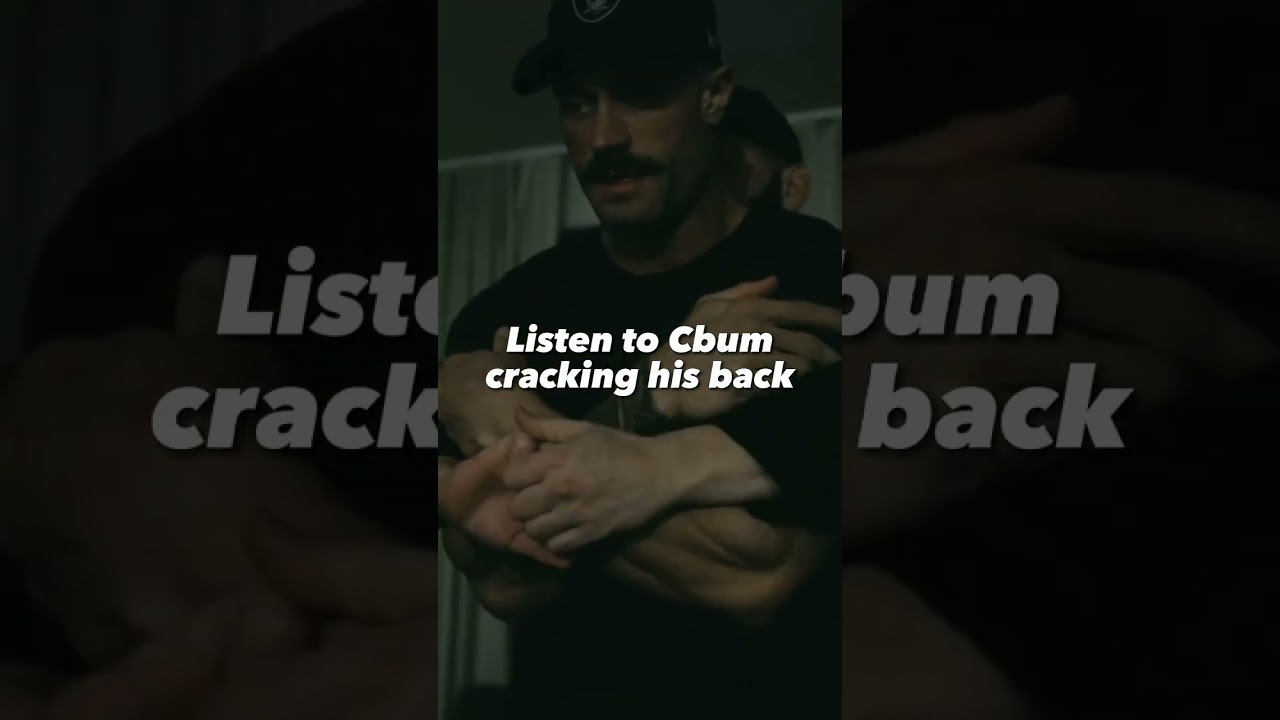 Cbum cracking his back 😱 #mrolympia #gym #bodybuilding #cbum #chrisbumstead #classicphysique