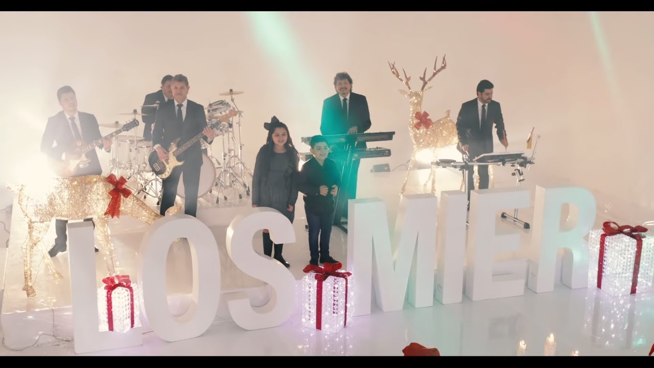 Hoy Vi A Santa Claus Besar A Mamá - Los Mier