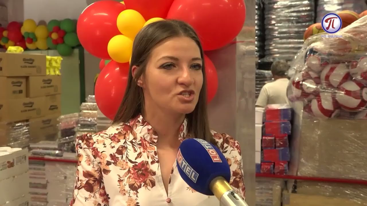 U Loznici svečano otvorena nova prodavnica poznatog ruskog diskontnog lanca „Svetofor“.