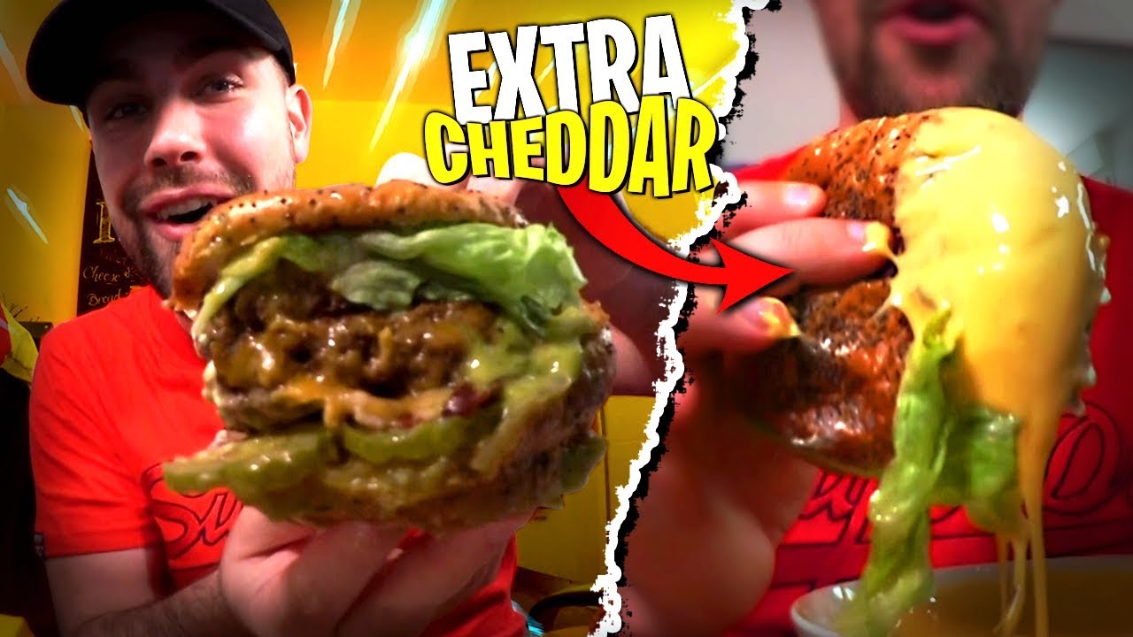 &Eacute;norme Burger EXTRA EXTRA Cheddar ! Une derni&egrave;re fois chez Upper Burger...