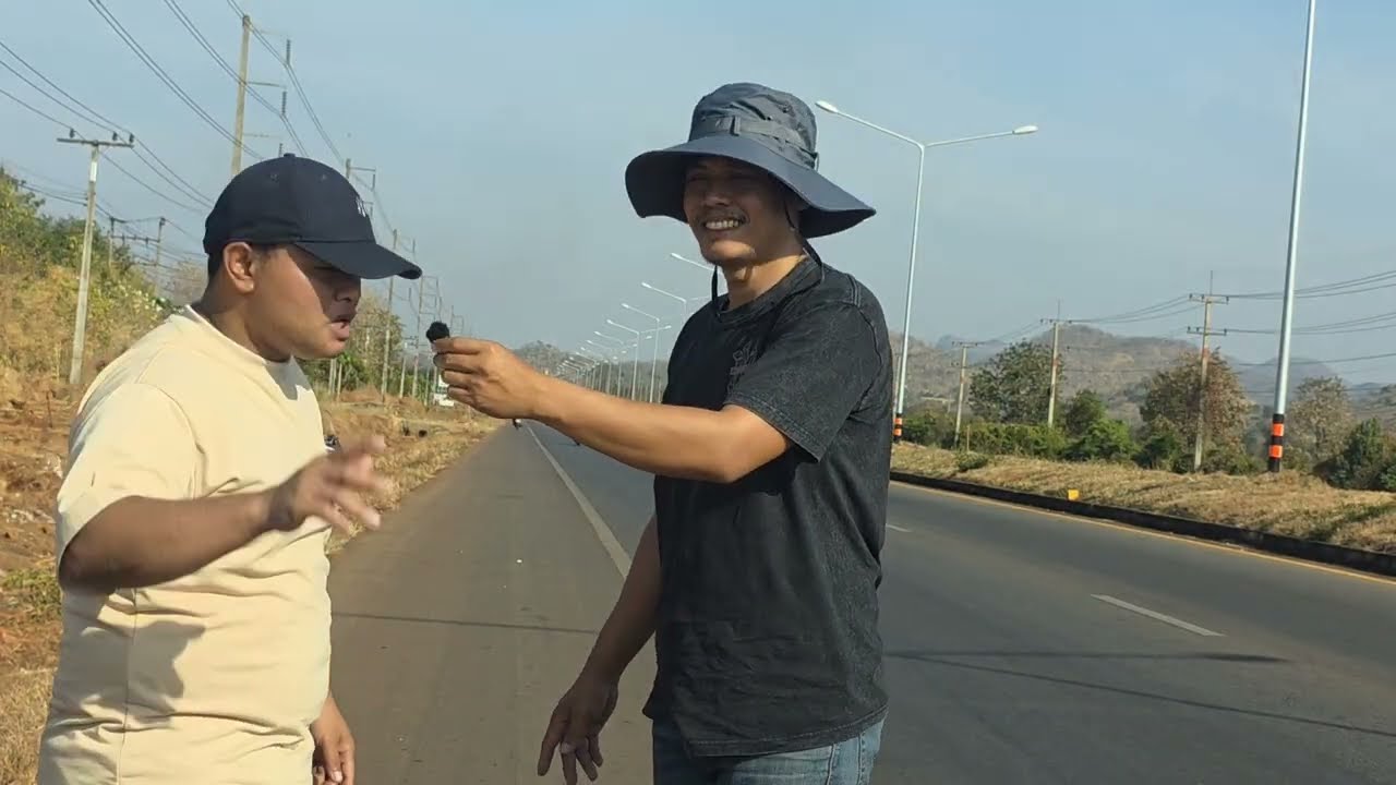 บ่าวลาวอยากรู้ ถนนตามจังหวัดไทยเส็นนี้สร้างมากี่ปีทําไมสวยจัง ถนนแสงชูโตกาญจนบุรี