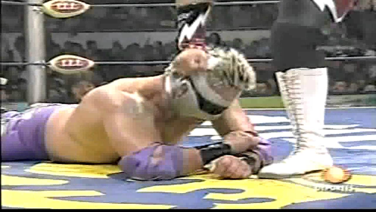 AAA  TRIPLEMANIA  XV  P6