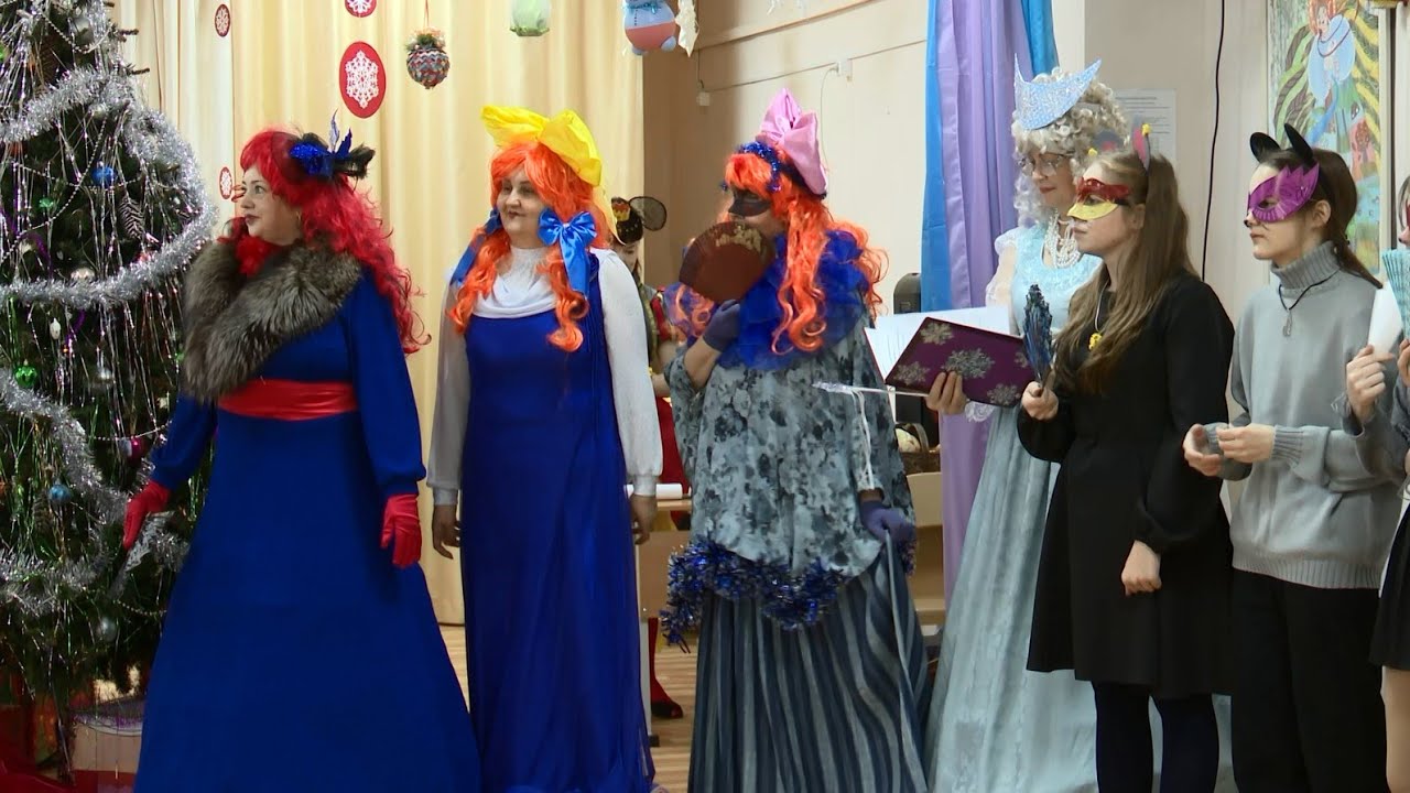 «Новогодняя история Золушки»