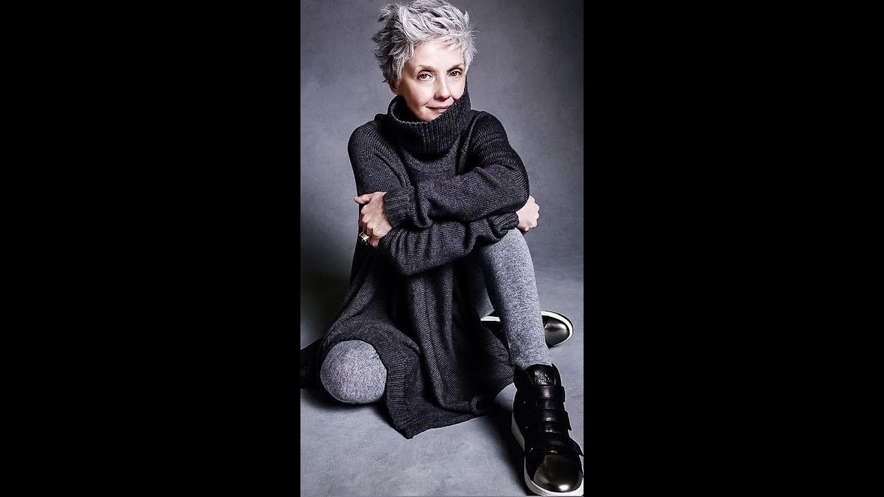 The Grand Review of Absolutely Magnificent Women Over 40, 50 60’s Looks for Every Season.Compilation