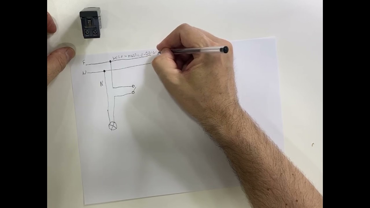 Schema elettrico di un comando ad interruttore di una lampada