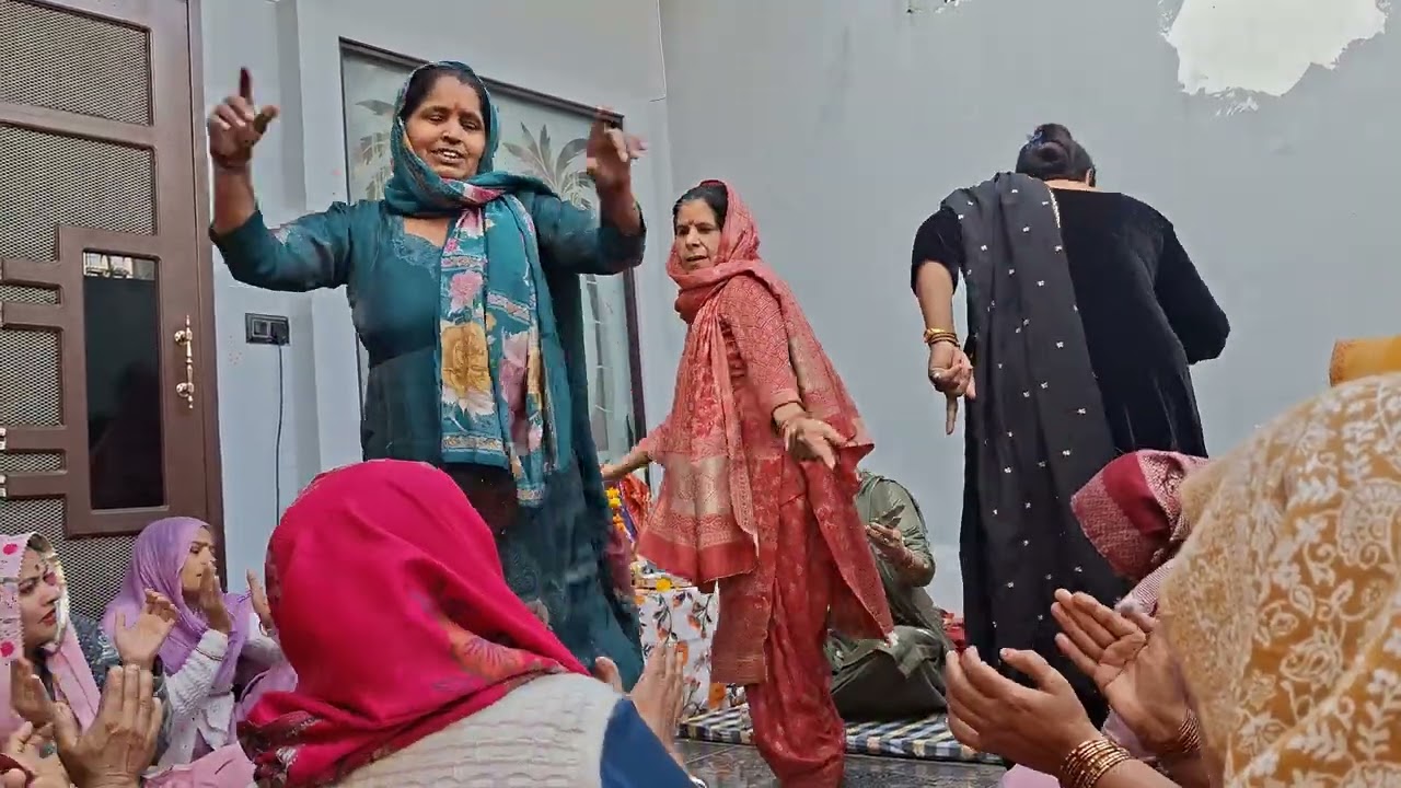 नाहरी,गाव,मीला,सभी,बहनो,बहूत,सारा,प्यार, 🙏🙏👌👌🥰🥰🤩🤩