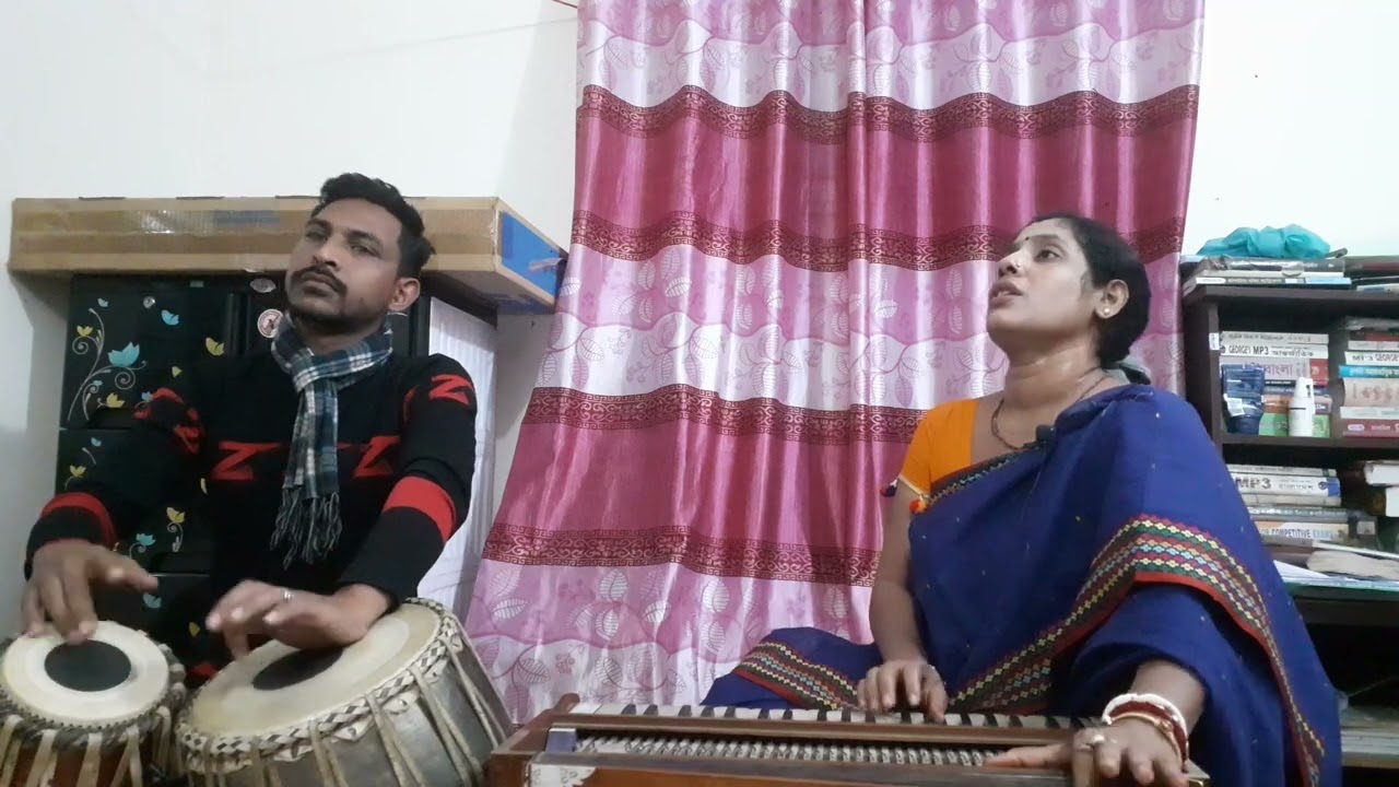 আমি ঐ চরনে দাসের যোগ্য নই।শিল্পী:পপি সরকার।তবলায়:সন্দীপ। oi chorone daser joggo noi@SurForing