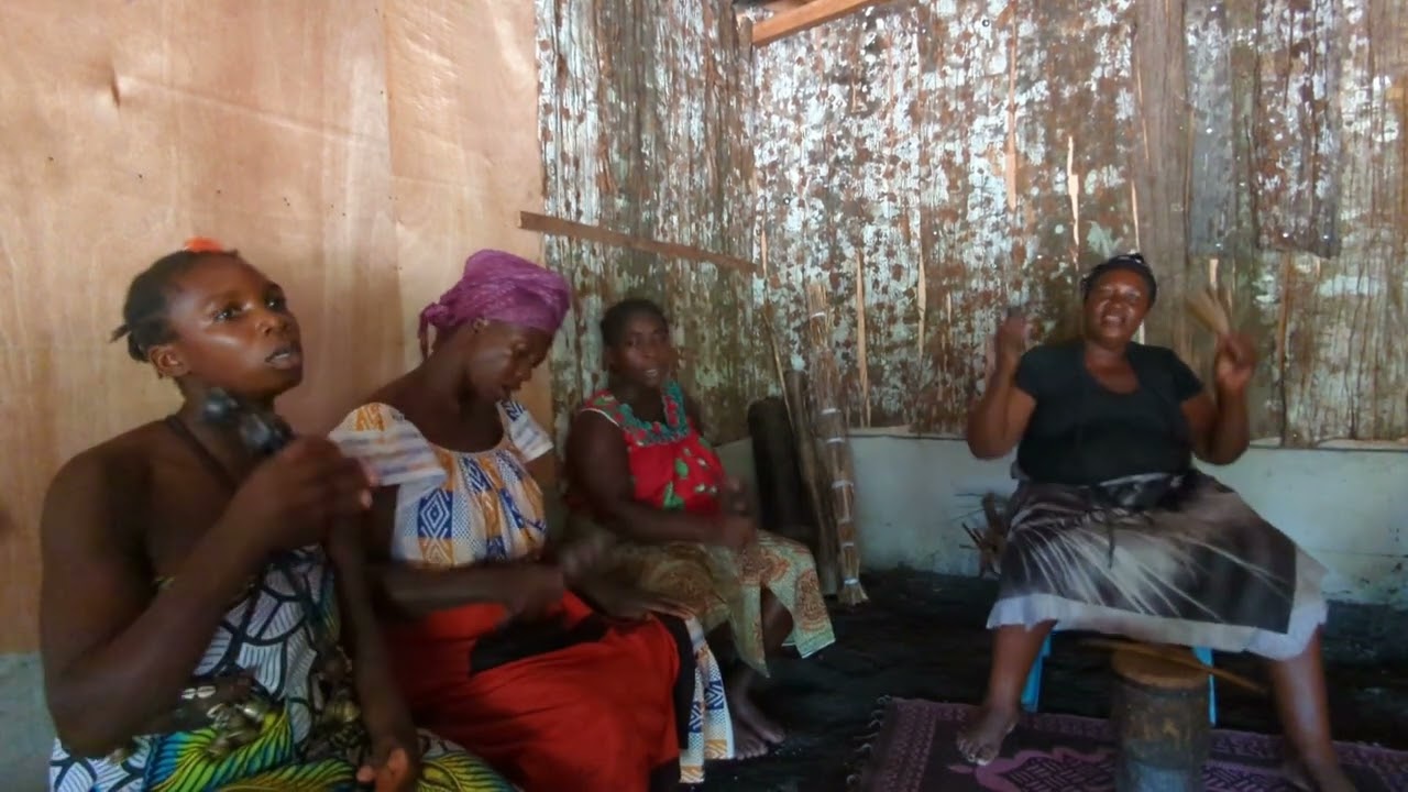 Mabundi, Bwiti Women Singing