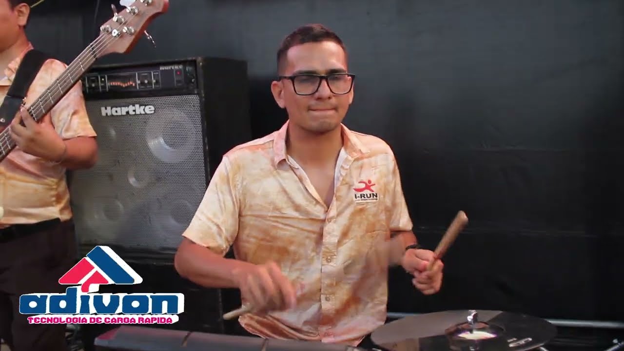 TENGO MIEDO ENAMORARME - CORAZON SENSUAL ( EN VIVO )  - Feliz 4to Aniversario Boticas Megafarma Perú