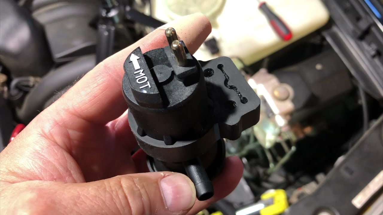 Purge Valve Replacement 1994 Mercedes C280