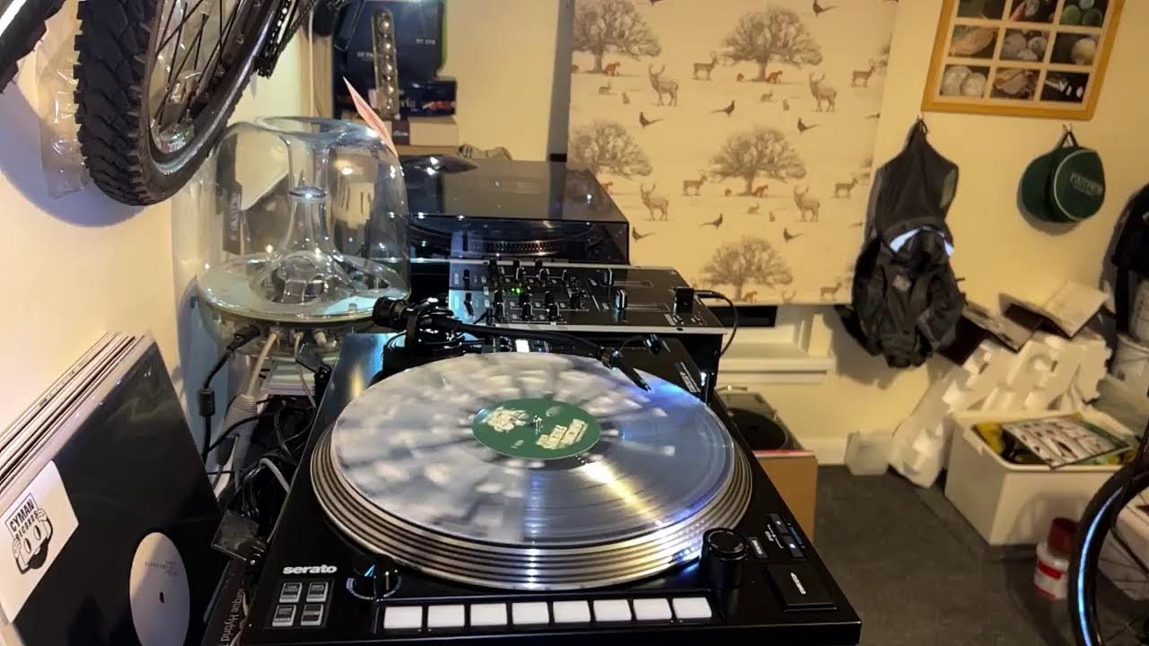 Electronica Saturday | Loxodrome, Cinthie, Hot Since 82 | Vinyl Only House Music DJ Set