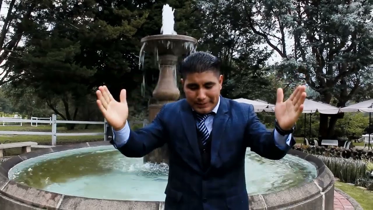 GUSTAVO VASQUEZ  SANGRE QUE ME DA LA PAZ