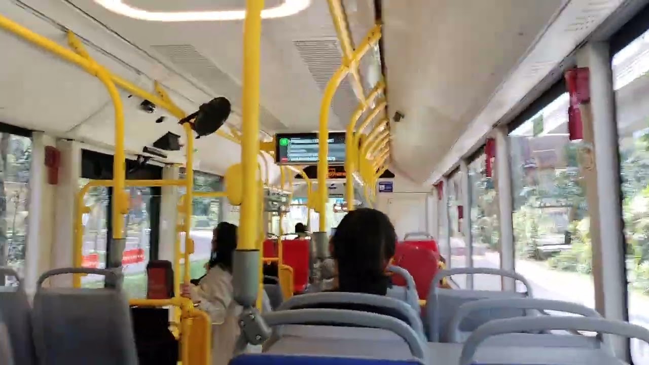 [Go-Ahead Singapore] Zhongtong N12 (3-door LTA), SG4010H on 3