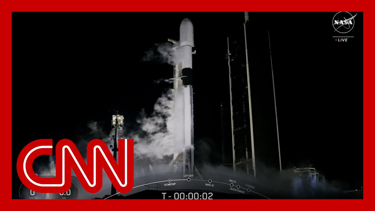 US attempts first lunar touchdown in 50 years