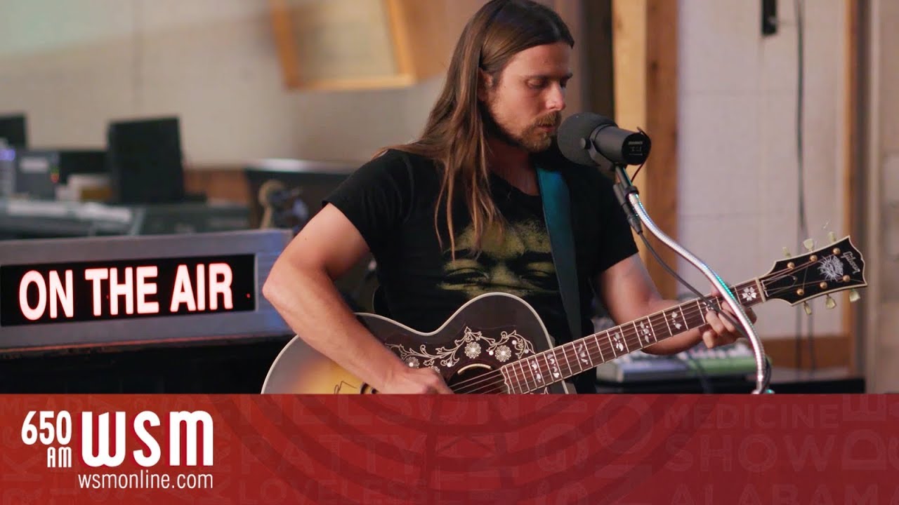Лукас Нельсон – “Funny (How Time Slips Away)” в студии RCA Studio B | Прямая трансляция на WSM Ra...