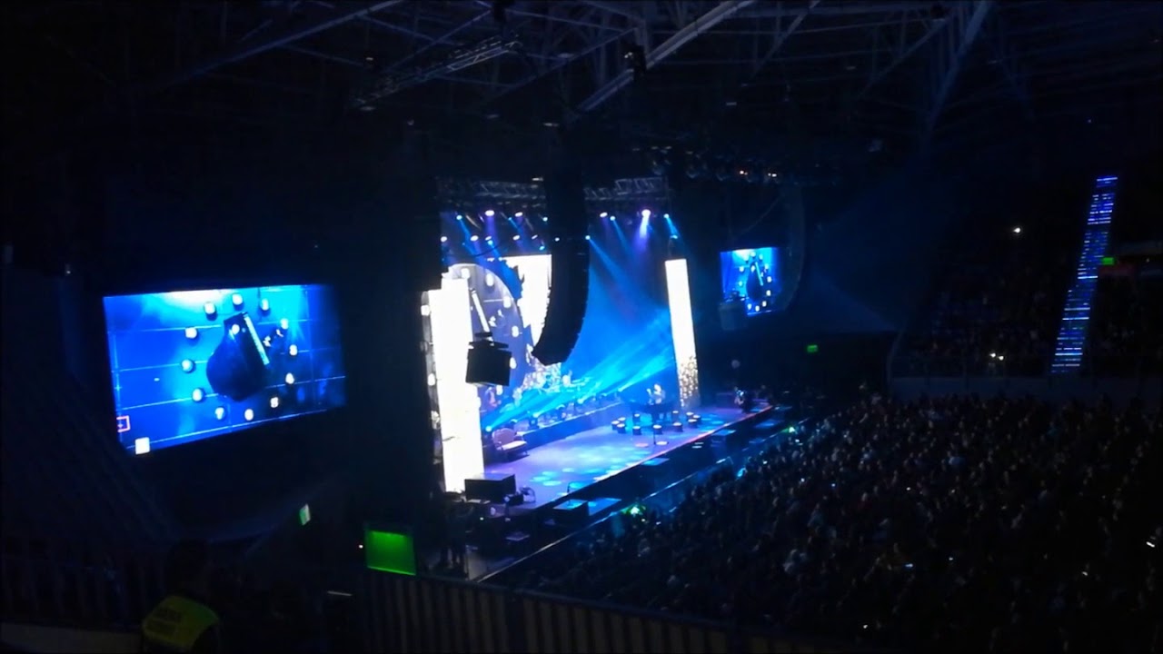 Alex Ubago Gran Arena Monticello