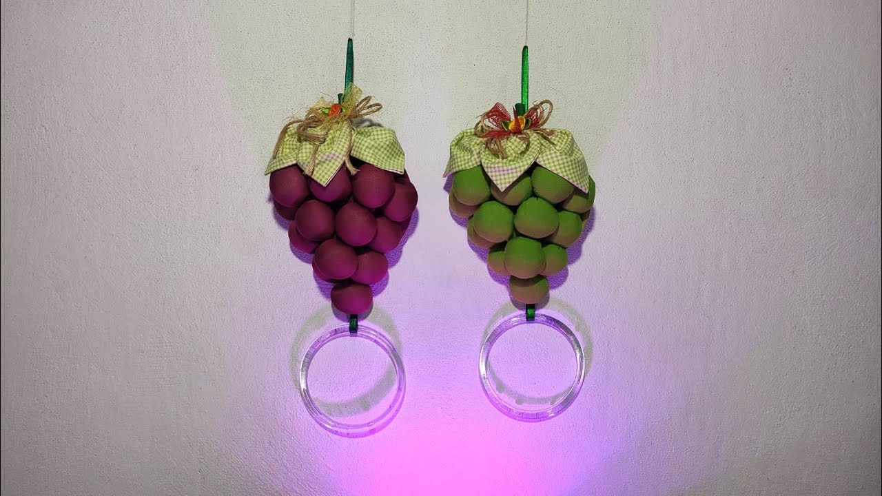 Faça você mesmo, porta pano de prato - com fuxico - cacho de uvas no CD, é fácil!